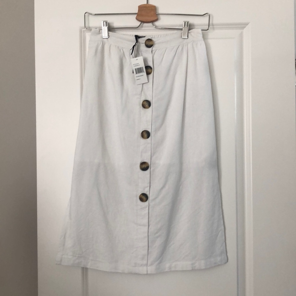 White midi length skirt